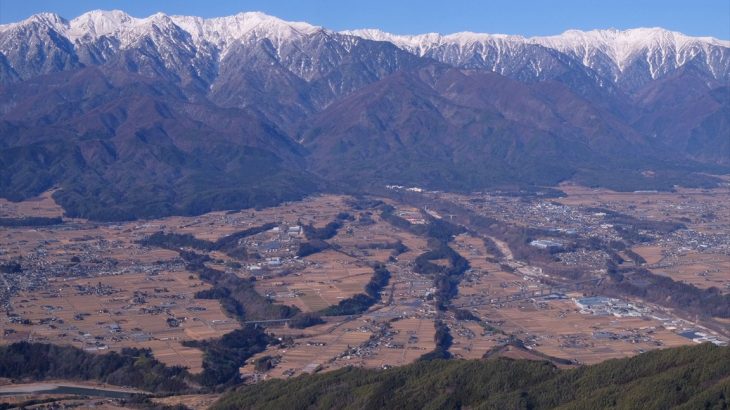 【長野】陣馬形山　にんにくゲップラーが行く雪化粧した中央アルプスと南アルプスの大展望登山