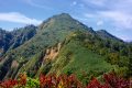 【長野】鳥甲山(前編)　秘境秋山郷にそびえる断崖の山　急登になえた登山